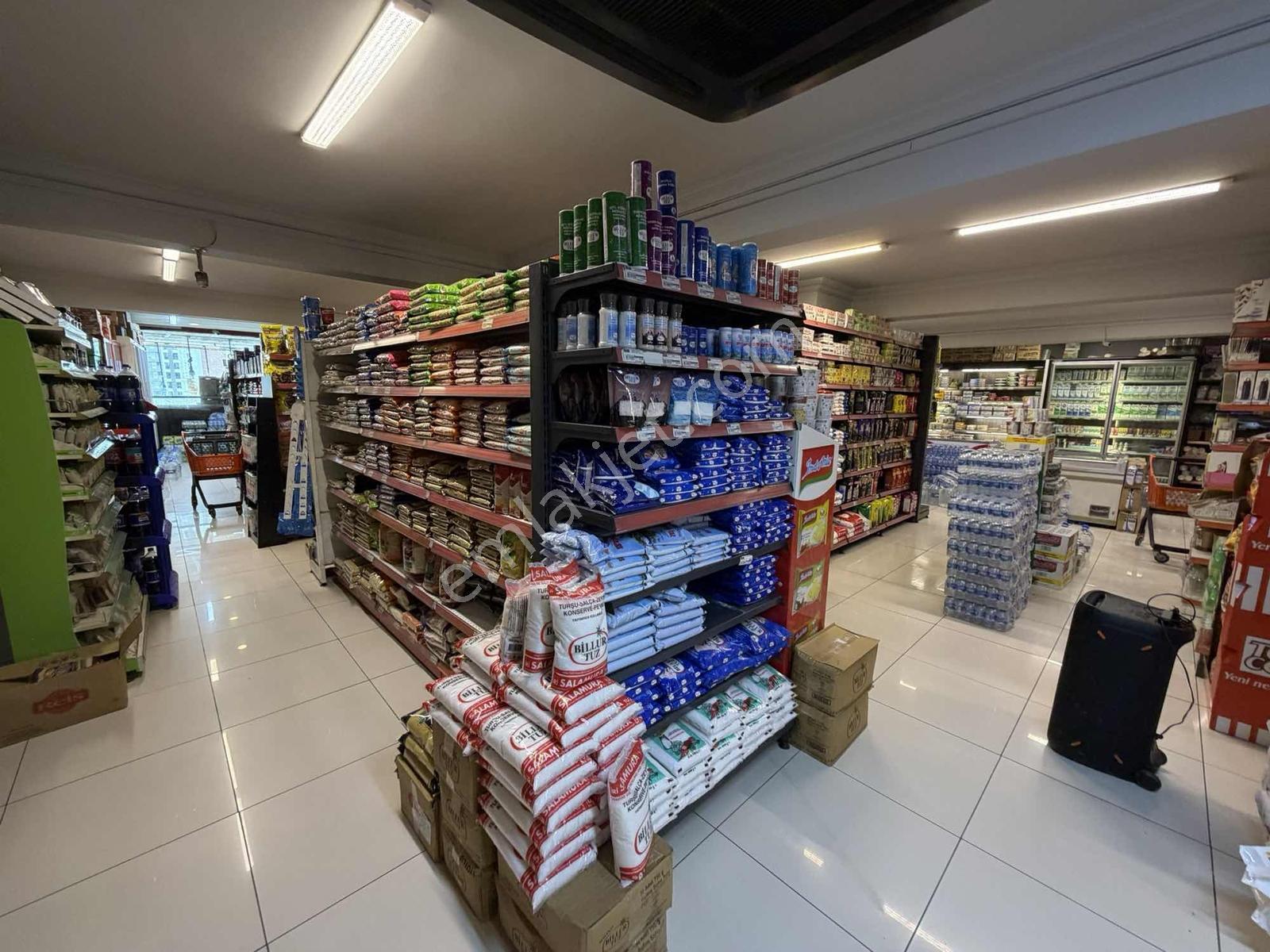 Trabzon Yomra Sahil Yolu Üzerinde Devren Kiralık Market - Görsel 32