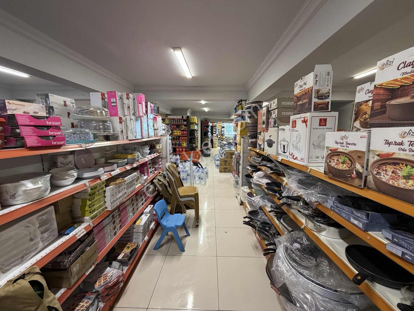 Trabzon Yomra Sahil Yolu Üzerinde Devren Kiralık Market - Görsel 10