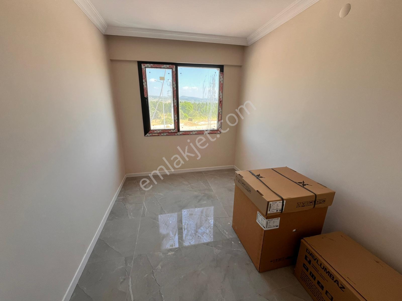 Akgedik Zeki Emlak'tan Manisa Akgedik Mahallesinde Site İçinde Satılık 2+1 Kapalı Mutfak Daire - Görsel 24