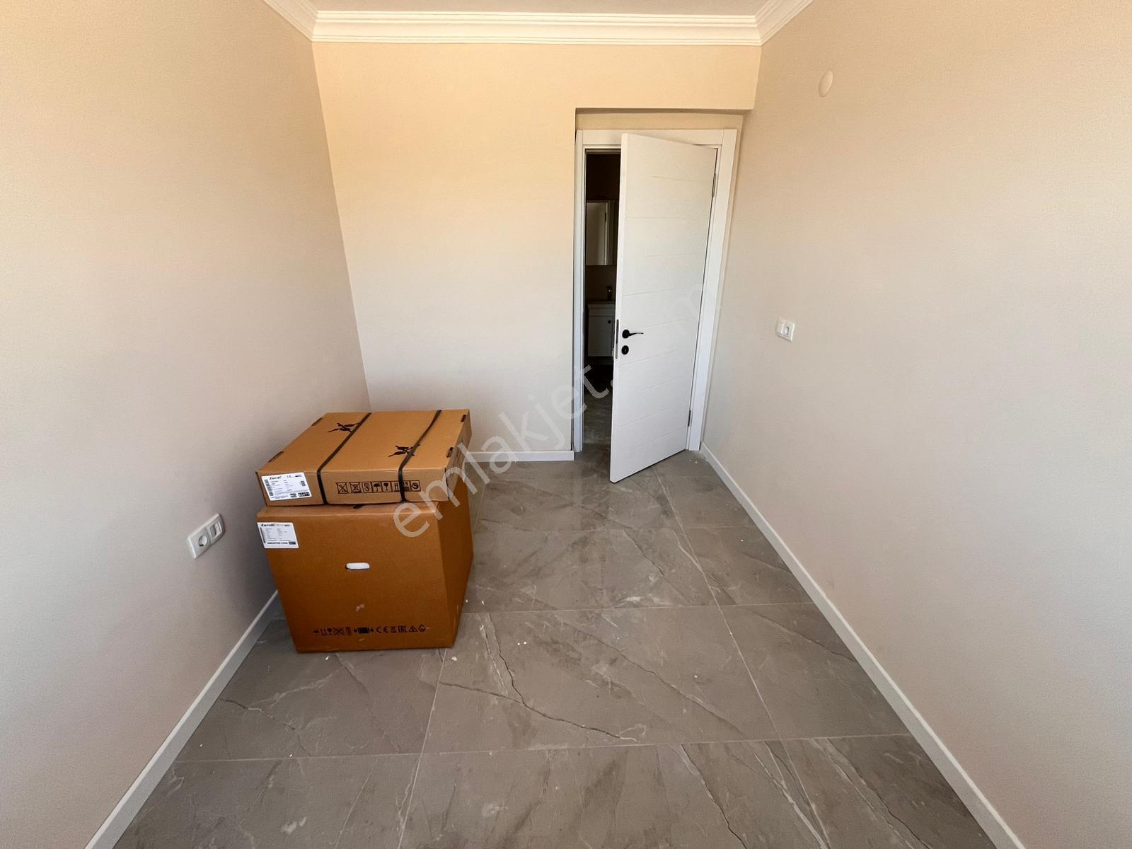 Akgedik Zeki Emlak'tan Manisa Akgedik Mahallesinde Site İçinde Satılık 2+1 Kapalı Mutfak Daire - Görsel 27