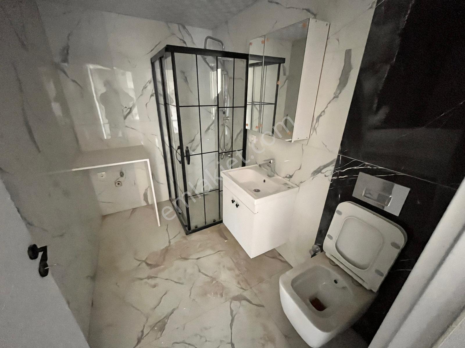 Akgedik Zeki Emlak'tan Manisa Akgedik Mahallesinde Site İçinde Satılık 2+1 Kapalı Mutfak Daire - Görsel 32