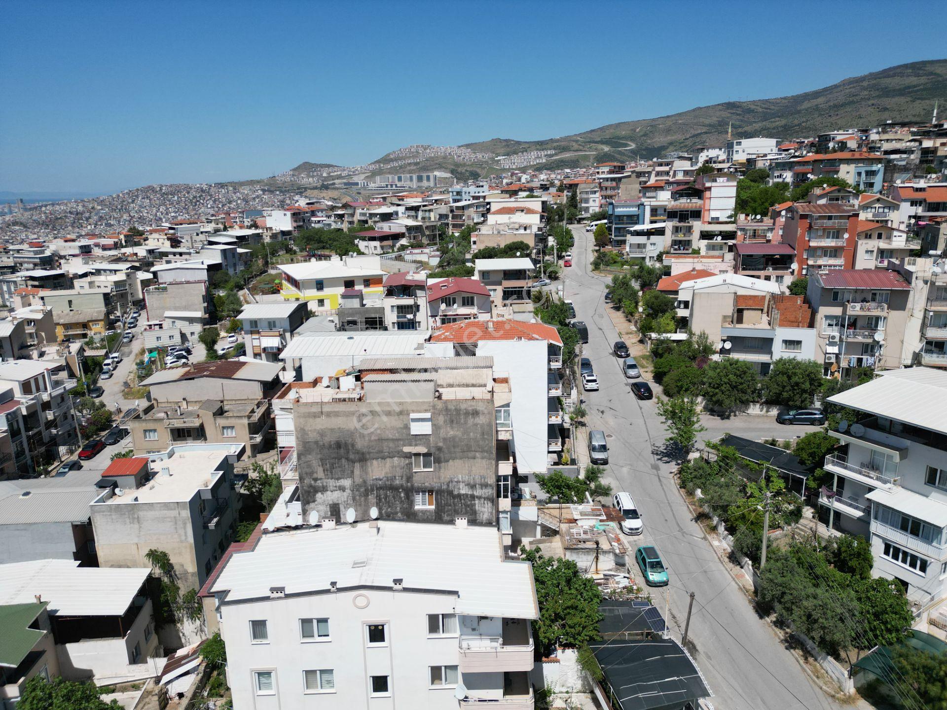 Bornova Kızılay Mahallesi’nde Satılık 2+1 Daire - Görsel 23