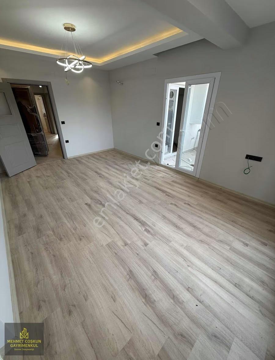 Mithatpaşada Kanal Üzerinde Sıfır Satılık Cazip Daire - Görsel 9