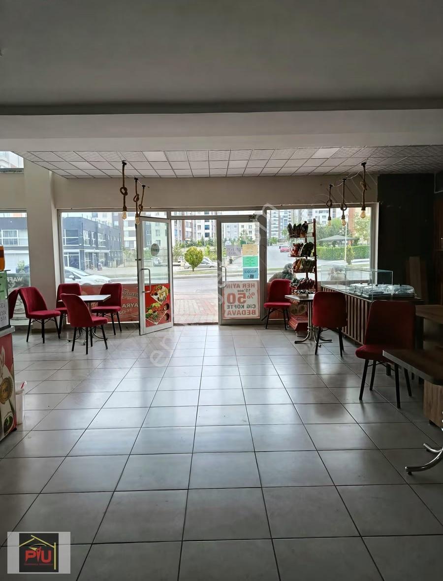 Serkentte Dev Cepheli 480 M² Kiracılı Satılık Ticari Dükkân - Görsel 28
