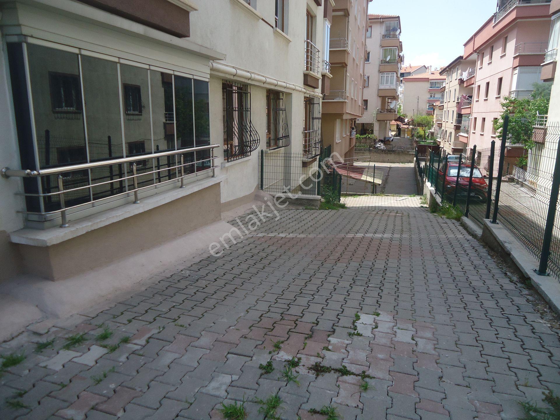 Güneşevlerde 3+1 Asansörlü Satılık Daire Gizem Emlaktan - Görsel 2