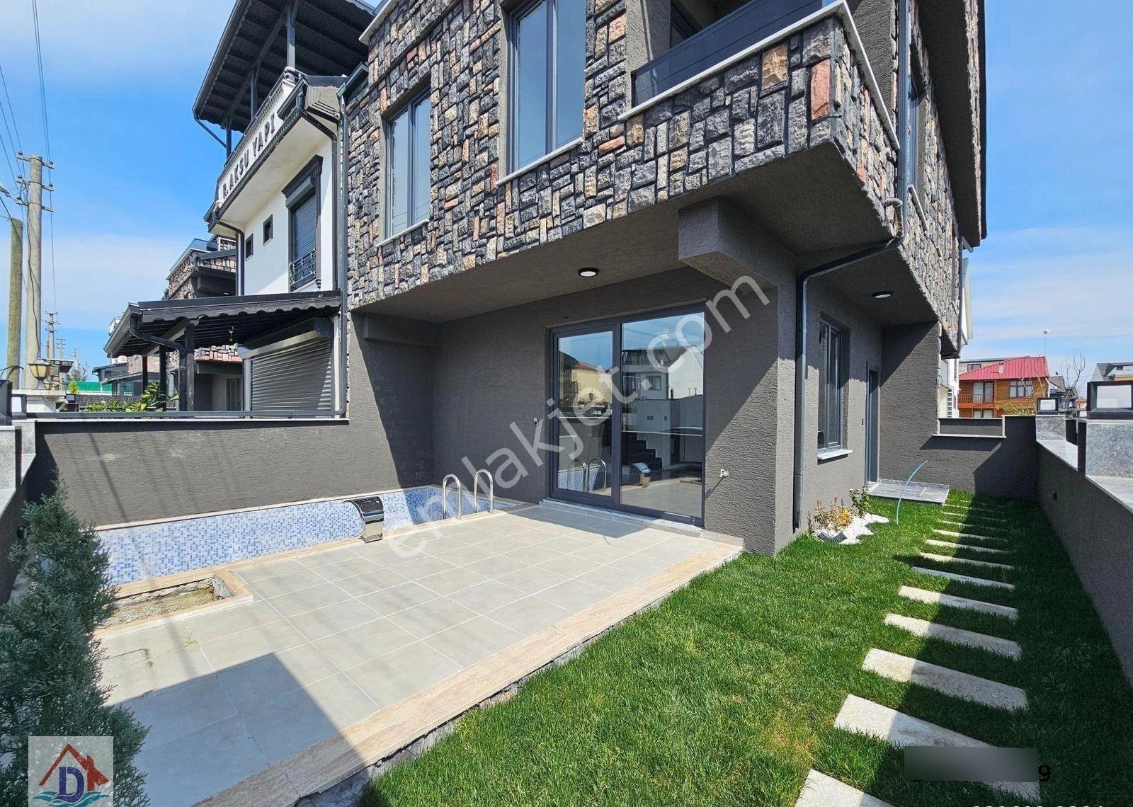 Denize 70 Mt.mesafede,3+1 Havuzlu,bahçeli Villa-tanıtım Videolu - Görsel 31