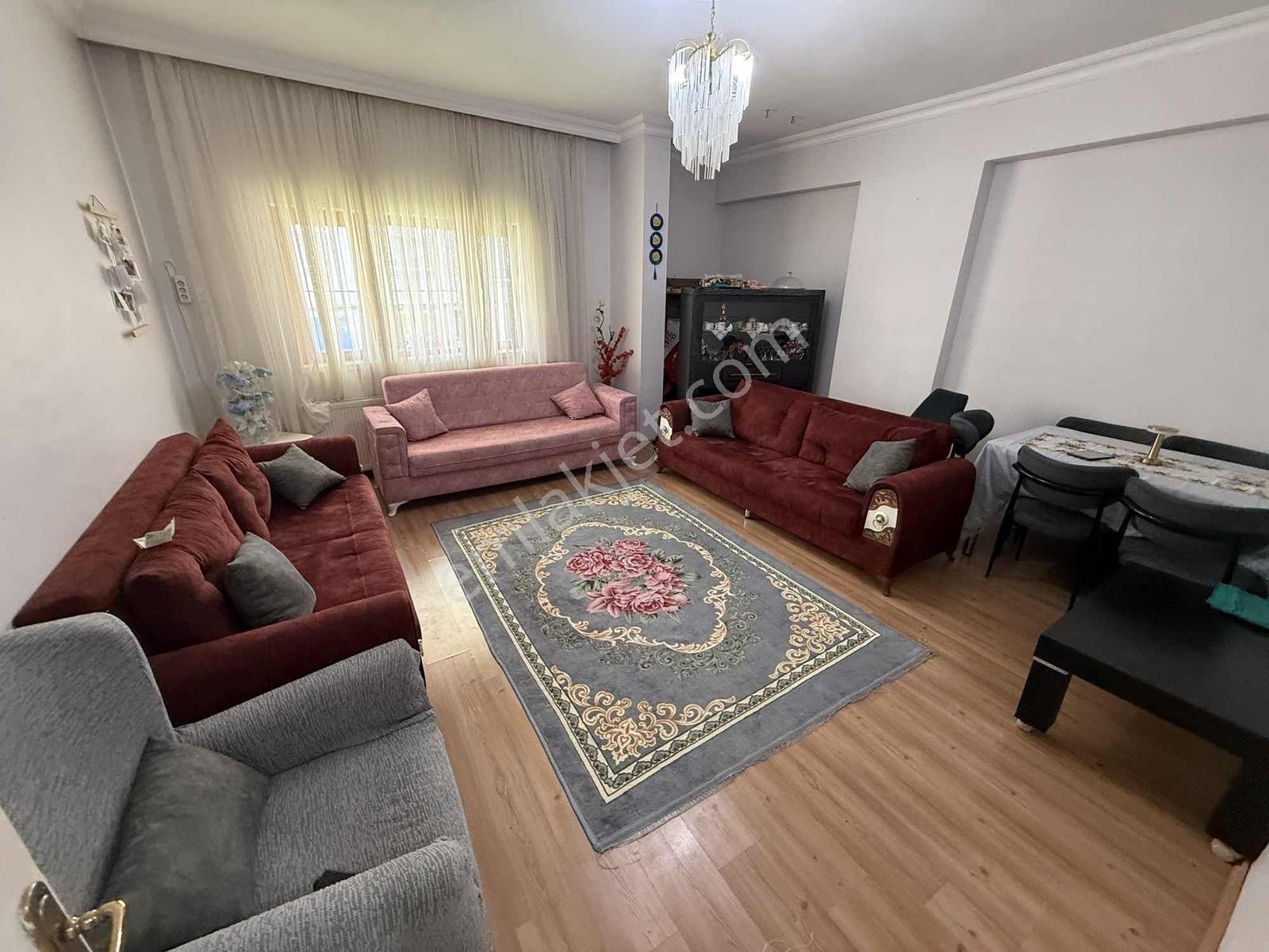 Alsancak Mah Köşebaşı Kat Konumunda Krediye Uygun Satılık Daire - Görsel 2