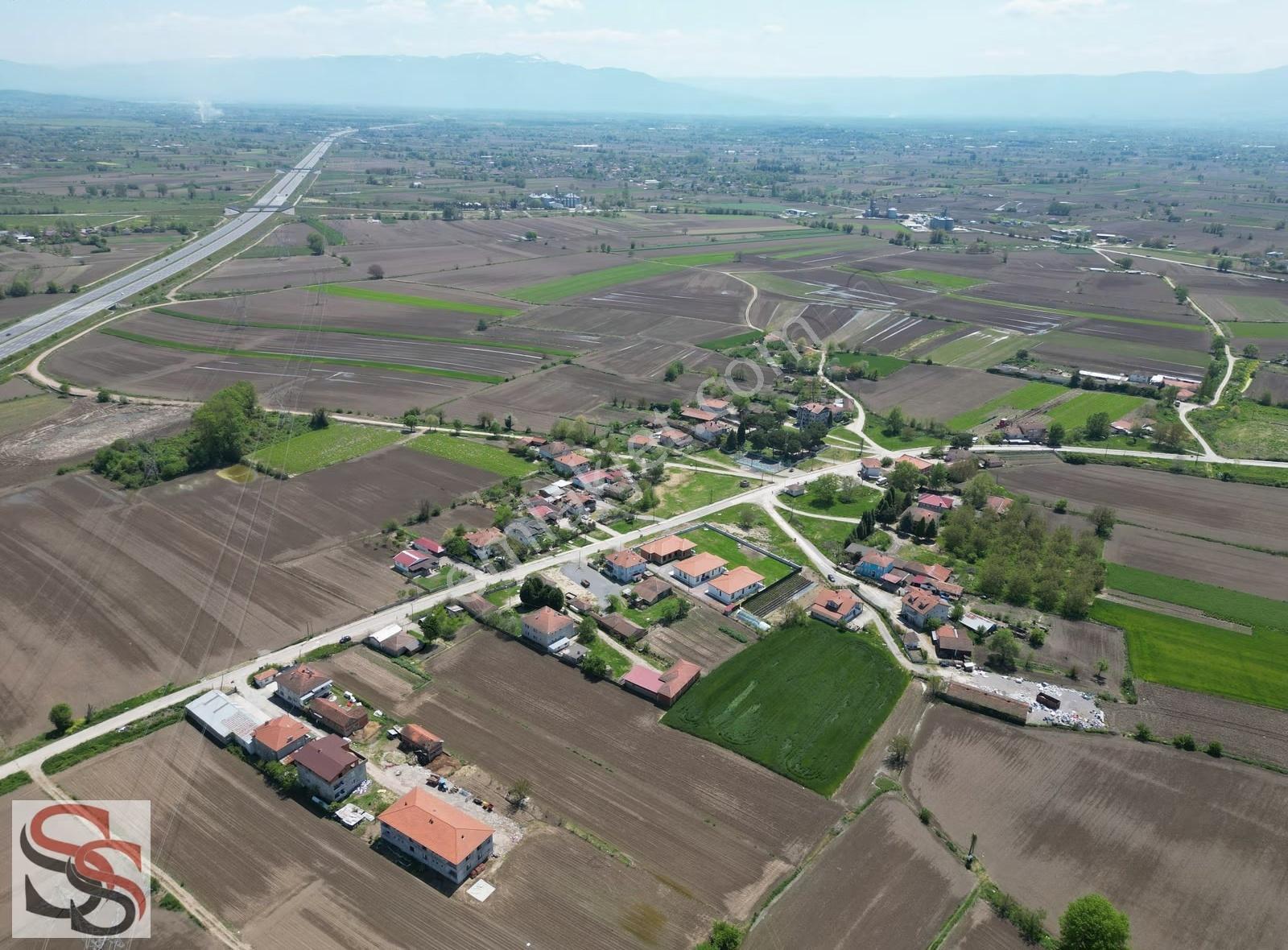 Adapazarı Çerçiler Mahallesinde 4,100 M² %40 - 2 Kat İmarlı Arsa - Görsel 3