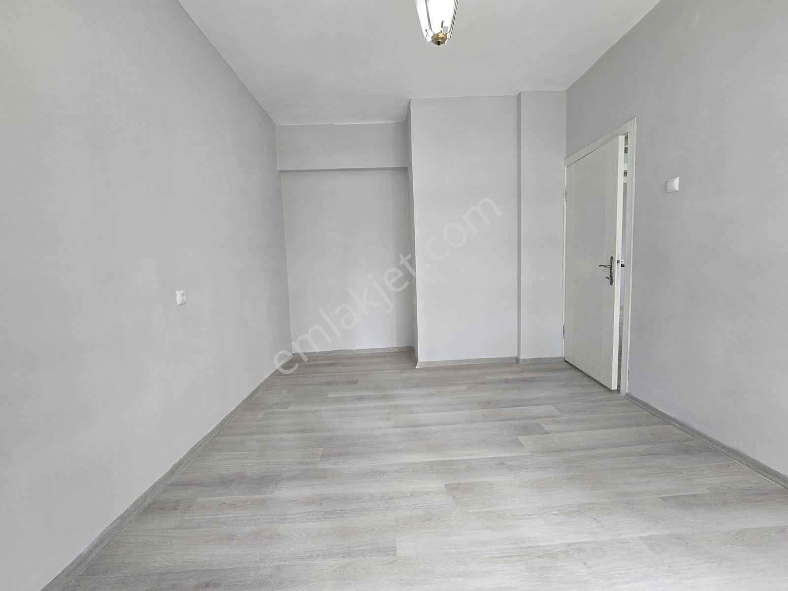 Rw Nest'ten Yunus Emre Caddesi Üzeri Kiralık 3+1 Daire - Görsel 5