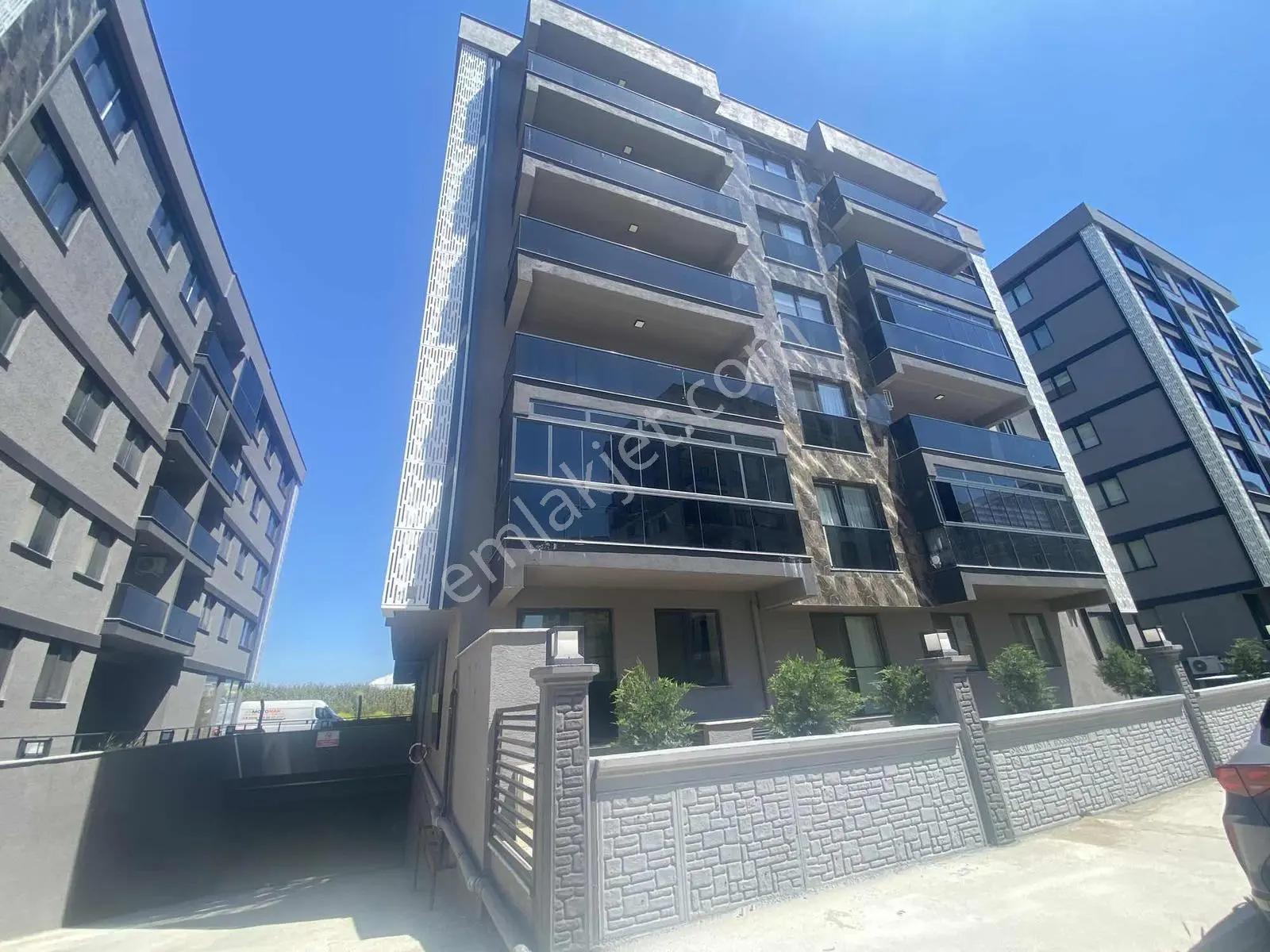 İsmetpaşa Mahallesi Anemon Sitesi Kiralık 2+1 Daire