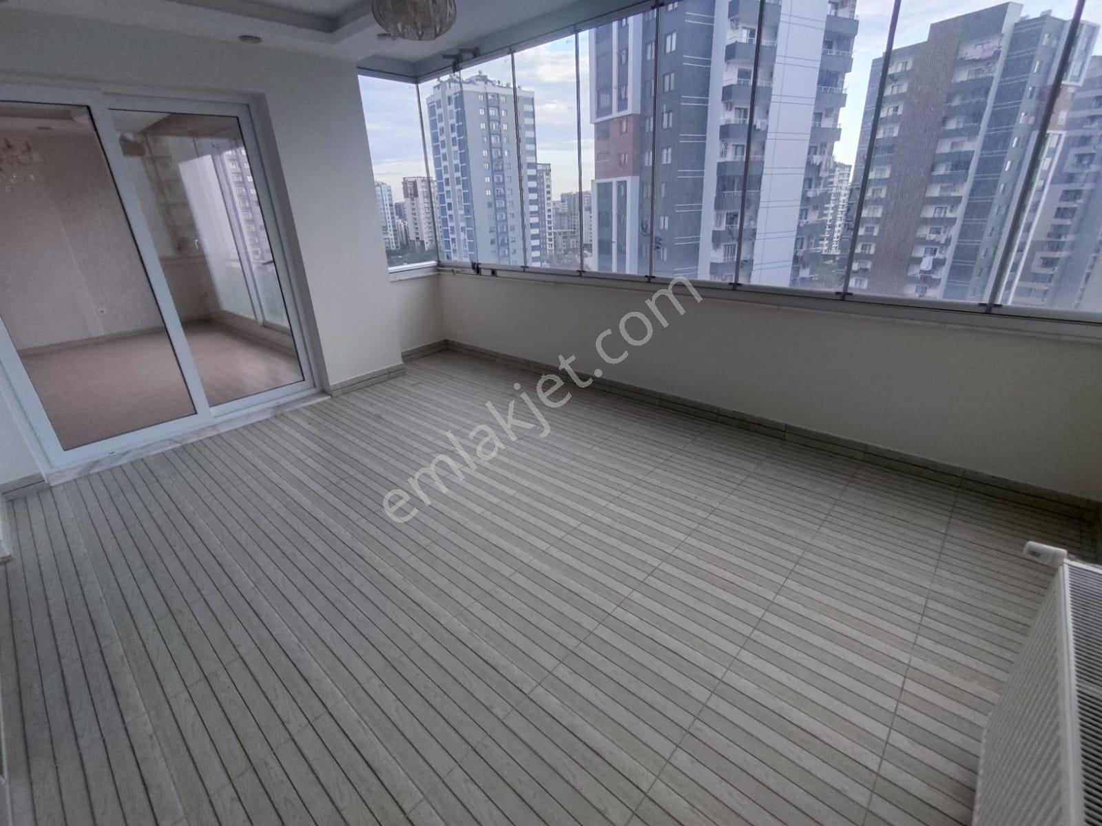Beykent Gym'den Mezitli Akdenizde Havuzlu Saunalı Lüks Site İçi 4+1 Daire - Görsel 26