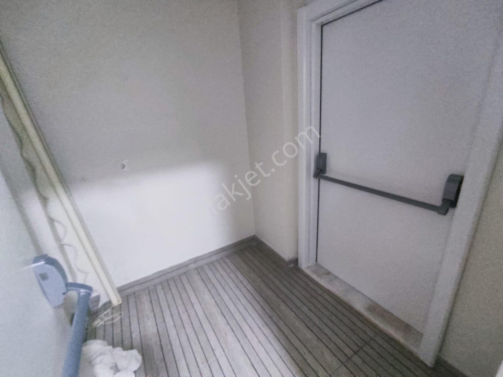 Beykent Gym'den Mezitli Akdenizde Havuzlu Saunalı Lüks Site İçi 4+1 Daire - Görsel 8