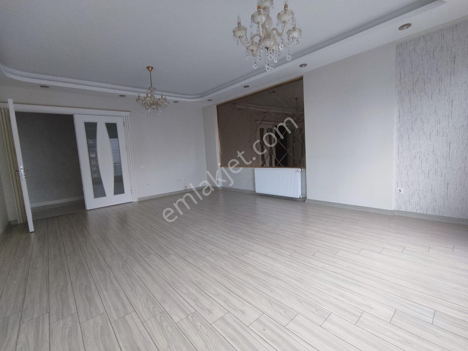 Beykent Gym'den Mezitli Akdenizde Havuzlu Saunalı Lüks Site İçi 4+1 Daire - Görsel 33