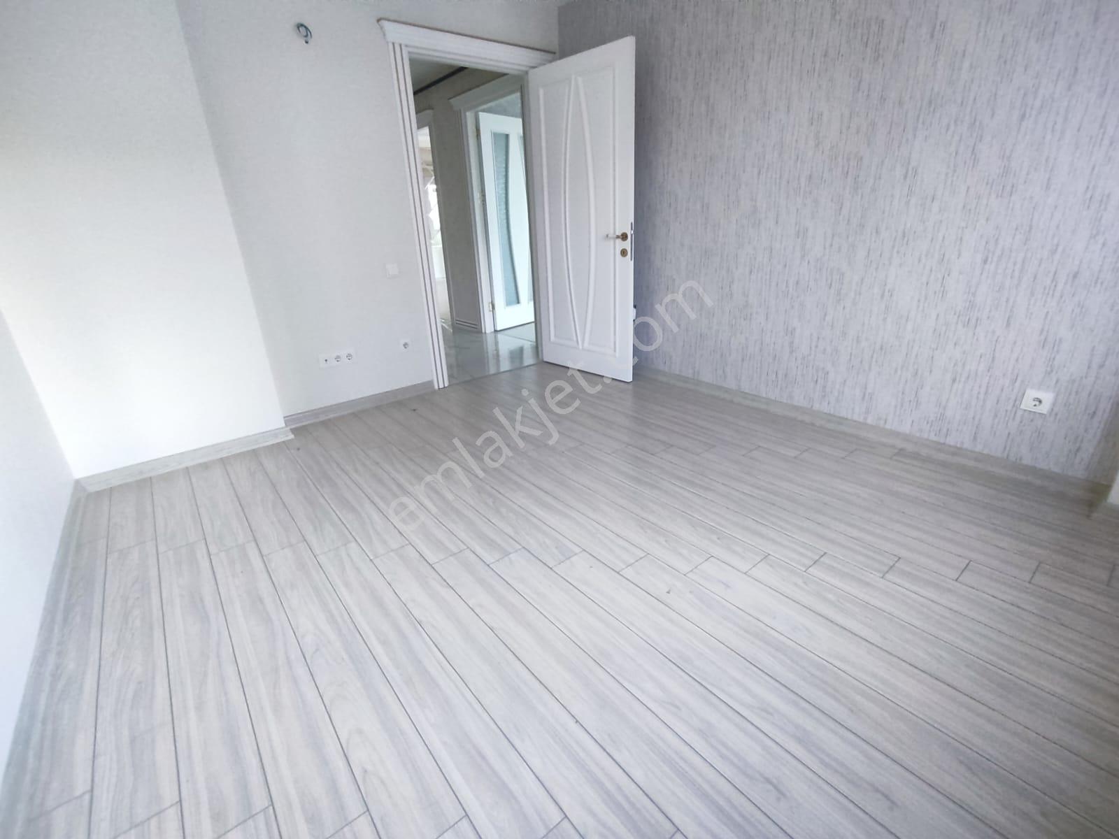 Beykent Gym'den Mezitli Akdenizde Havuzlu Saunalı Lüks Site İçi 4+1 Daire - Görsel 18