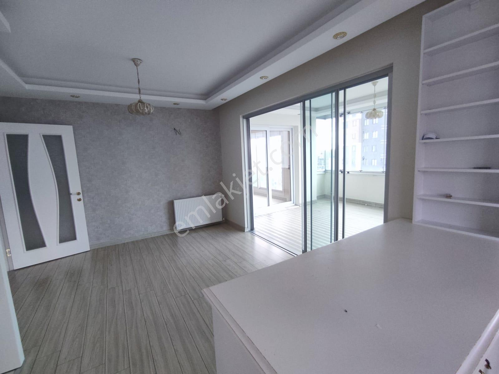 Beykent Gym'den Mezitli Akdenizde Havuzlu Saunalı Lüks Site İçi 4+1 Daire - Görsel 28