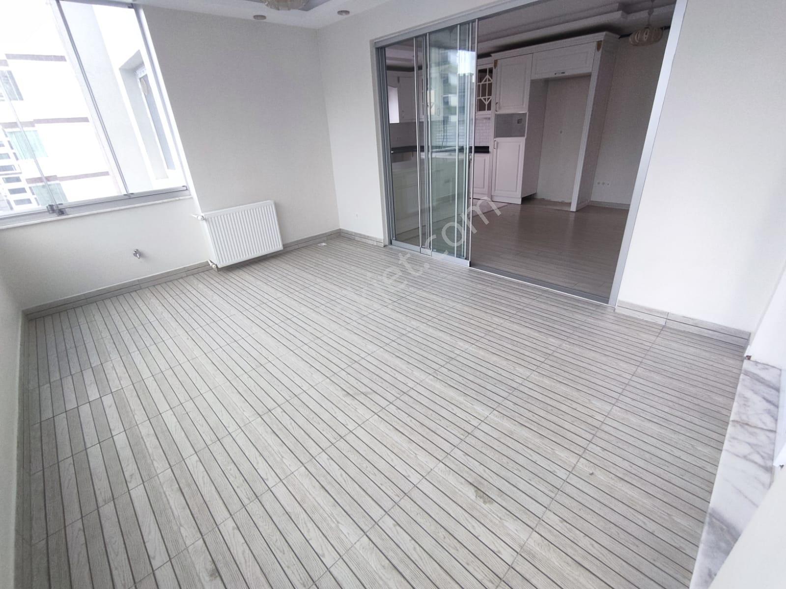 Beykent Gym'den Mezitli Akdenizde Havuzlu Saunalı Lüks Site İçi 4+1 Daire - Görsel 21