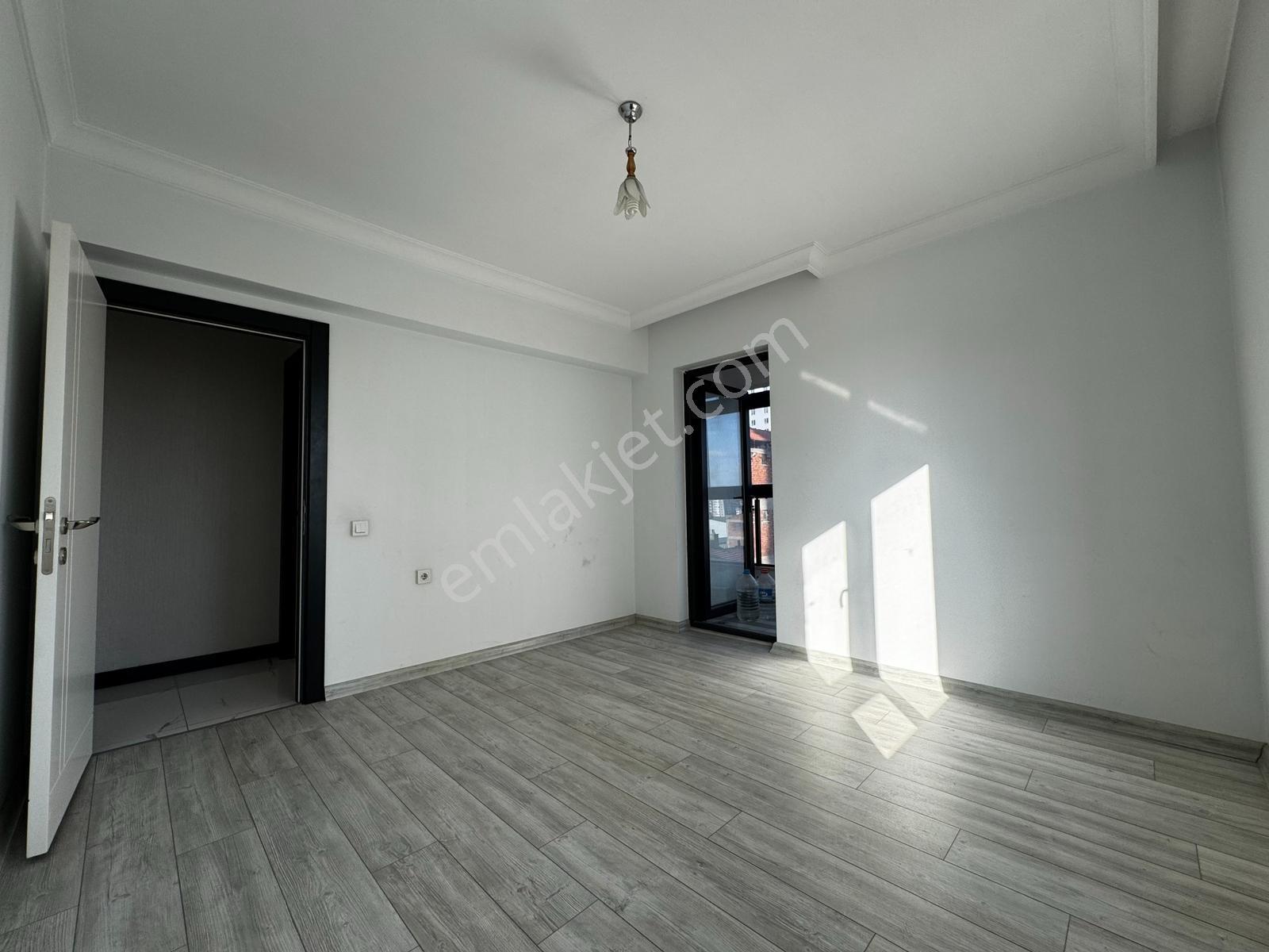 Vip'den Önü Açık Kapalı Garaj Full Yapılı 4+1 Site Dairesi - Görsel 23