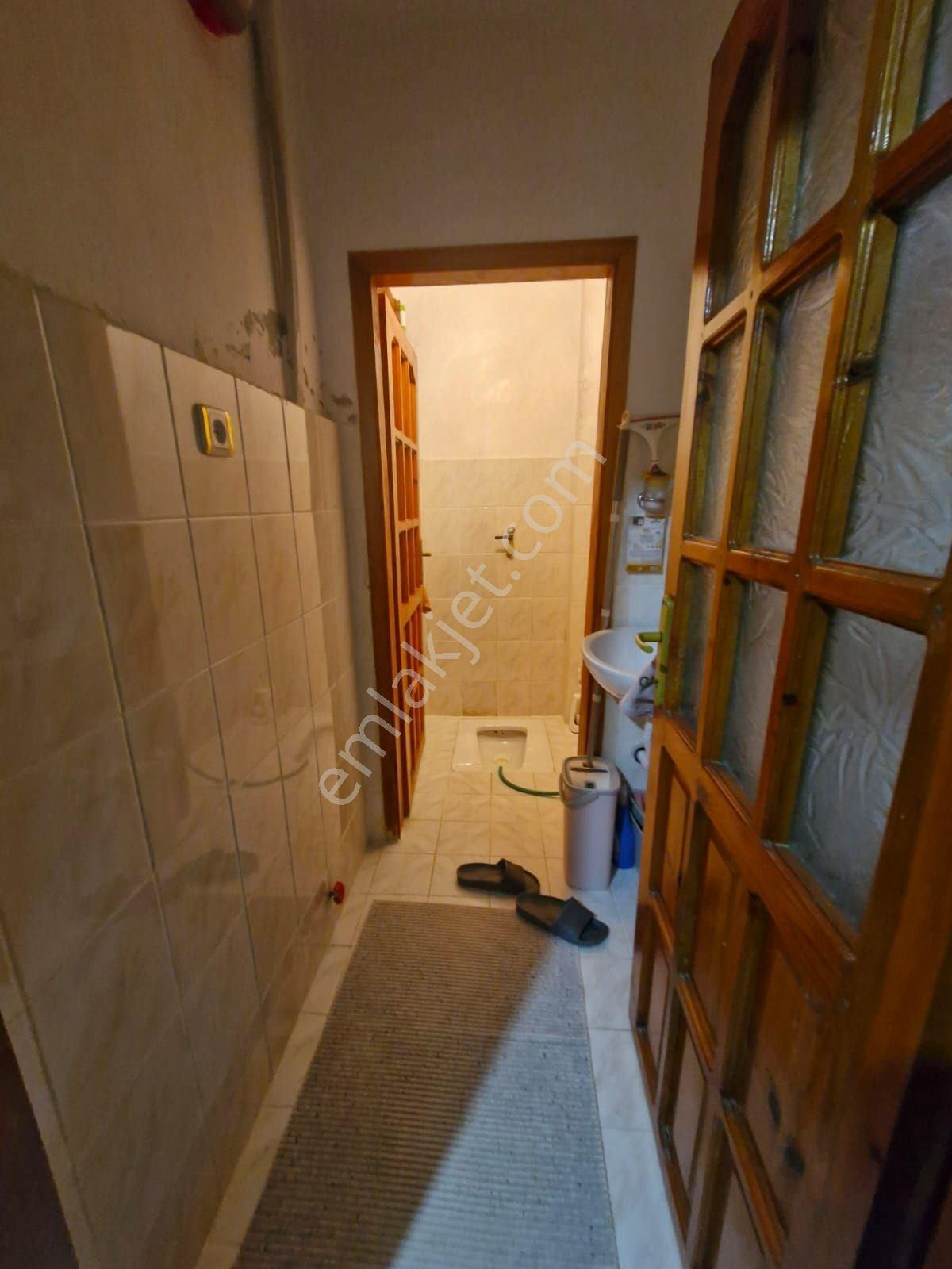 Bahçelievler Mahallesinde Satılık Özel Tasarımlı İçten Dubleks 2+1 Daire - Görsel 16