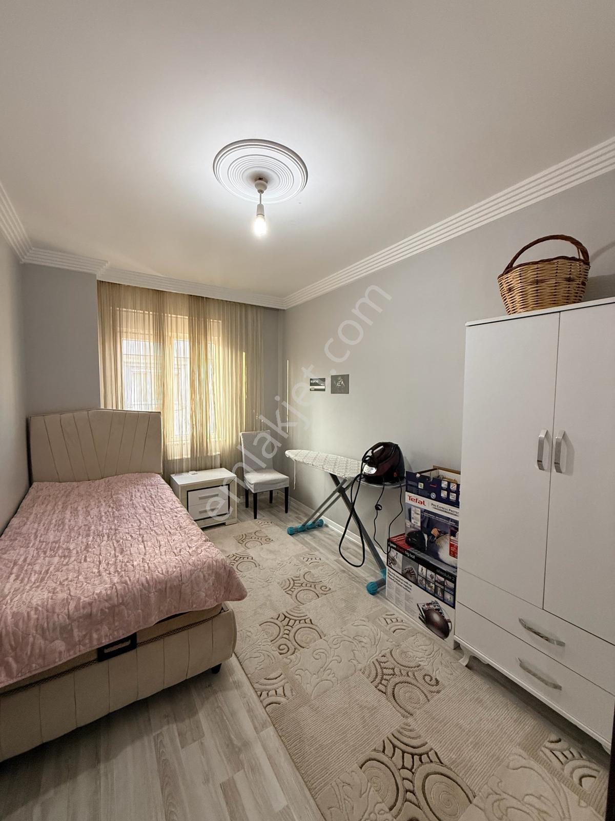 Mevlana Kavşağına Yakın Özel Yapım Önü Full Açık Geniş Lüks 2+1 - Görsel 31