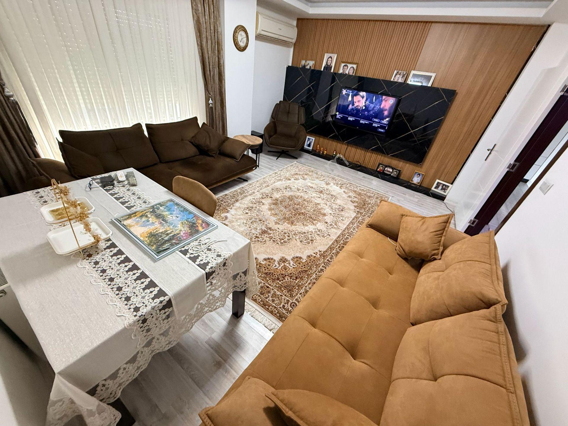 Mevlana Kavşağına Yakın Özel Yapım Önü Full Açık Geniş Lüks 2+1 - Görsel 34