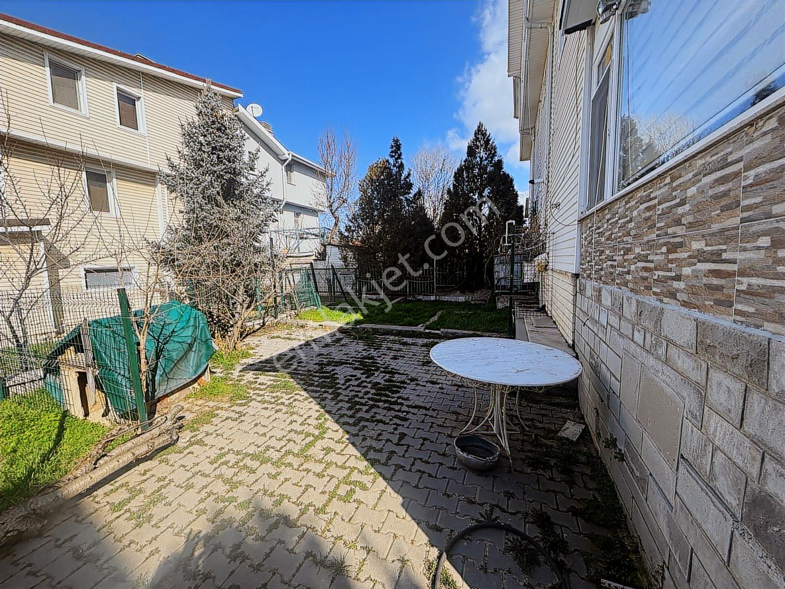 Cb Sıtkı Şimşek'den Gölbaşı Özgür Sitesinde Satılık Villa - Görsel 6