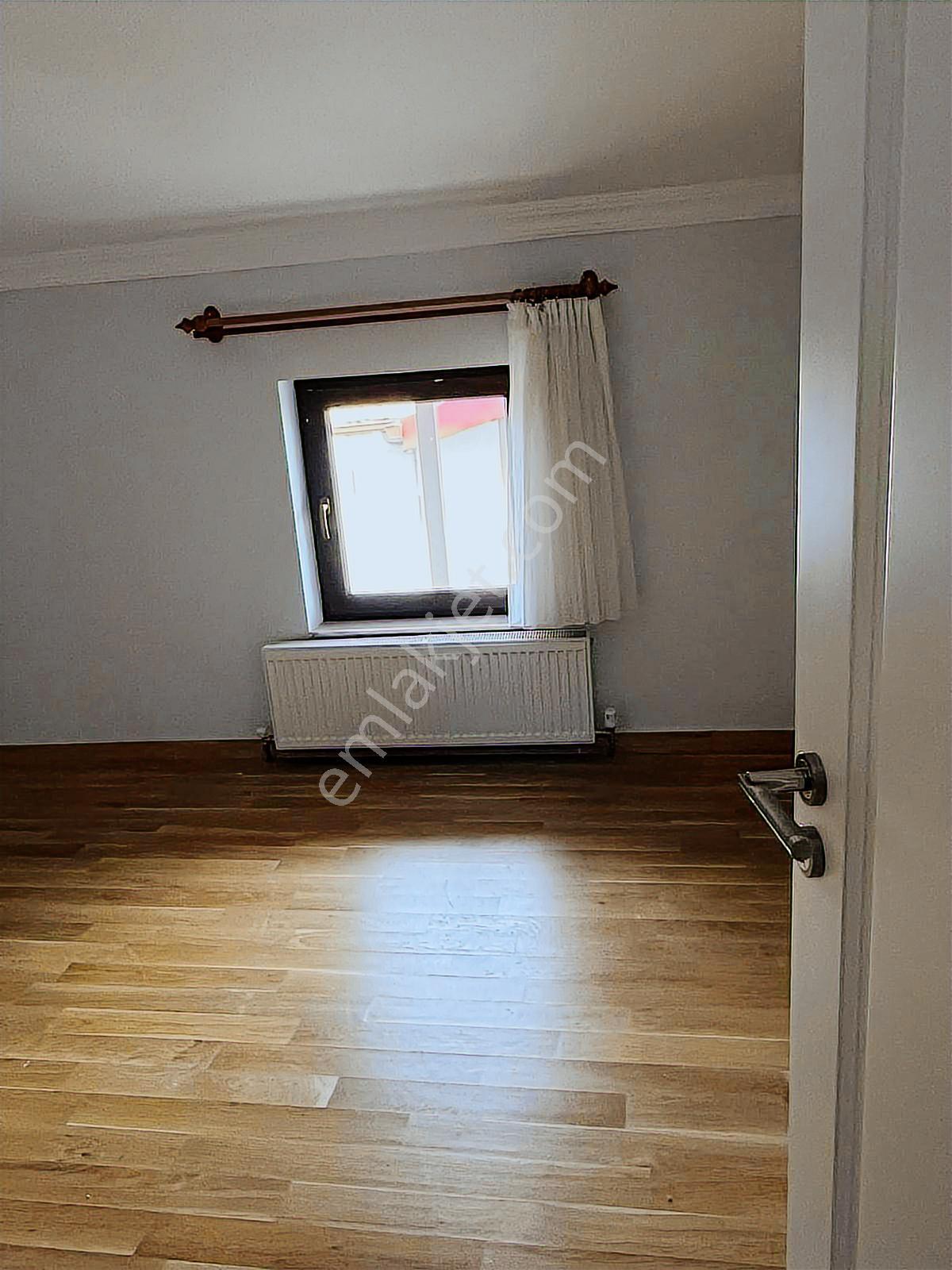 Cb Sıtkı Şimşek'ten Doktorlar Sitesinde Tamamen Yenilenmiş Villa - Görsel 20