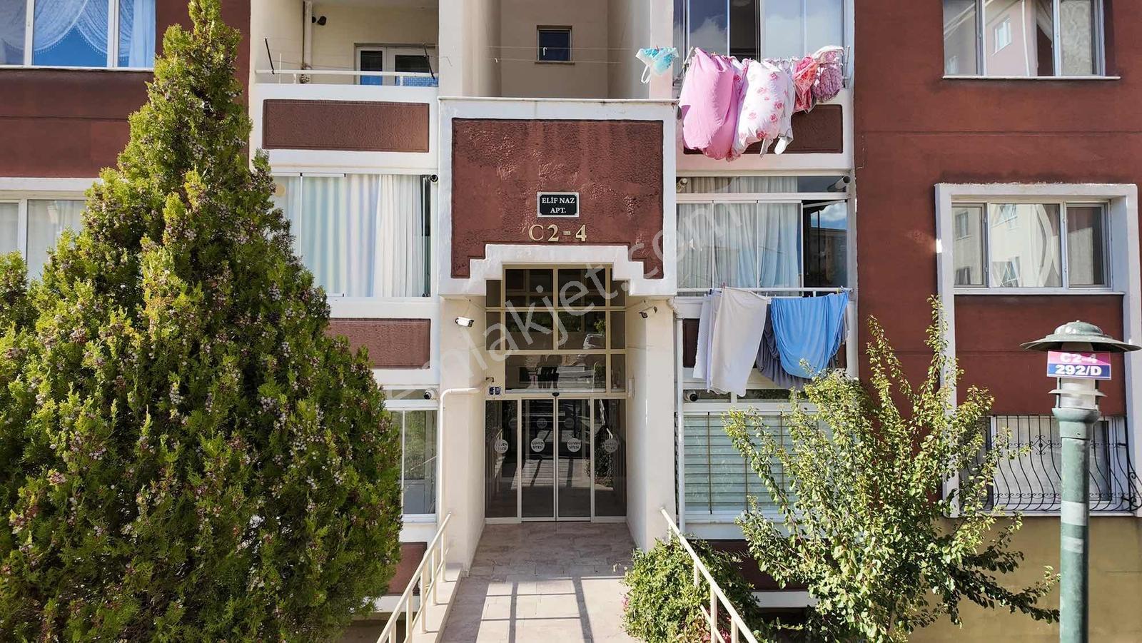 Cb Vizyon'dan Toki Güven Sitesi C2 Büyük Tip Satılık Daire - Görsel 26