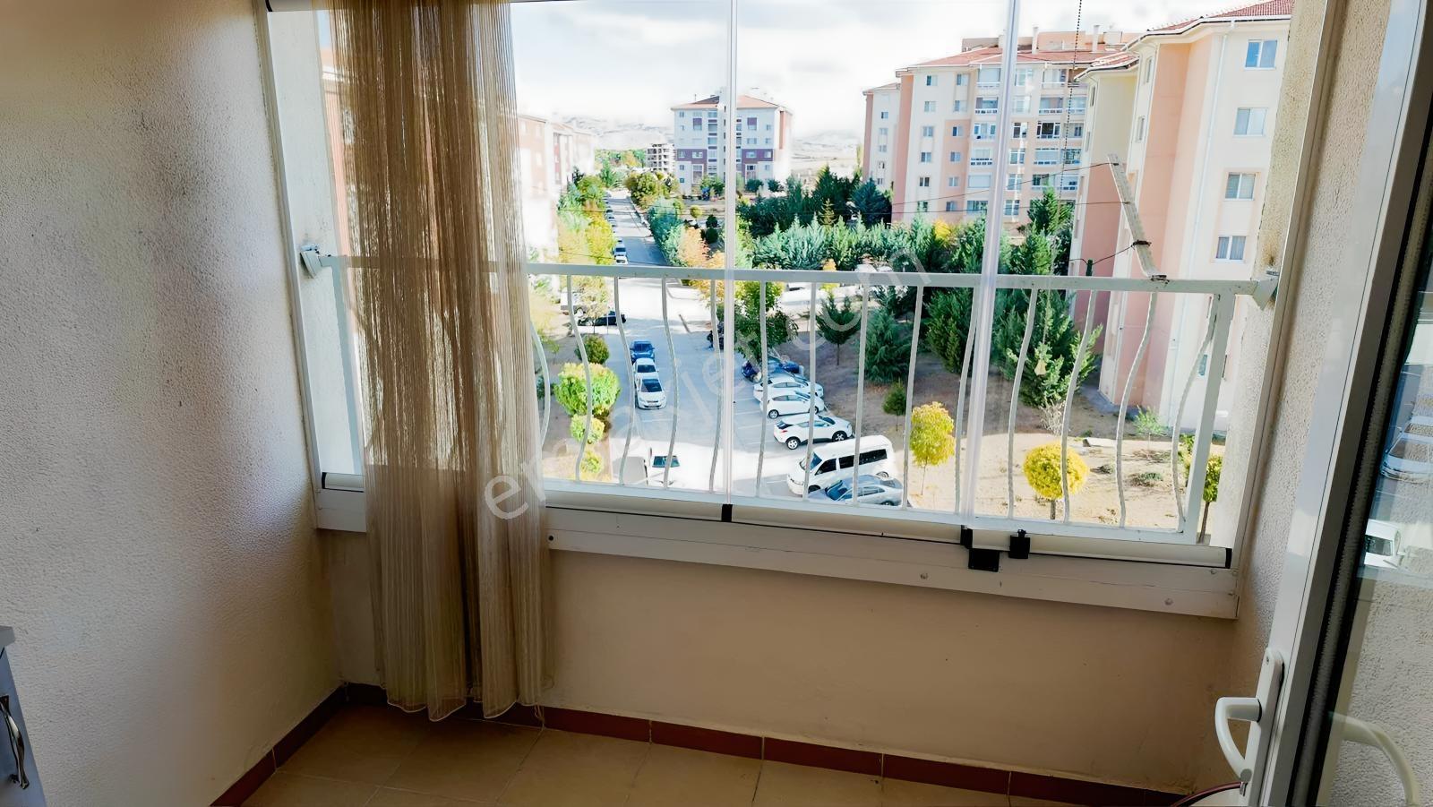 Cb Vizyon'dan Toki Güven Sitesi C2 Büyük Tip Satılık Daire - Görsel 11