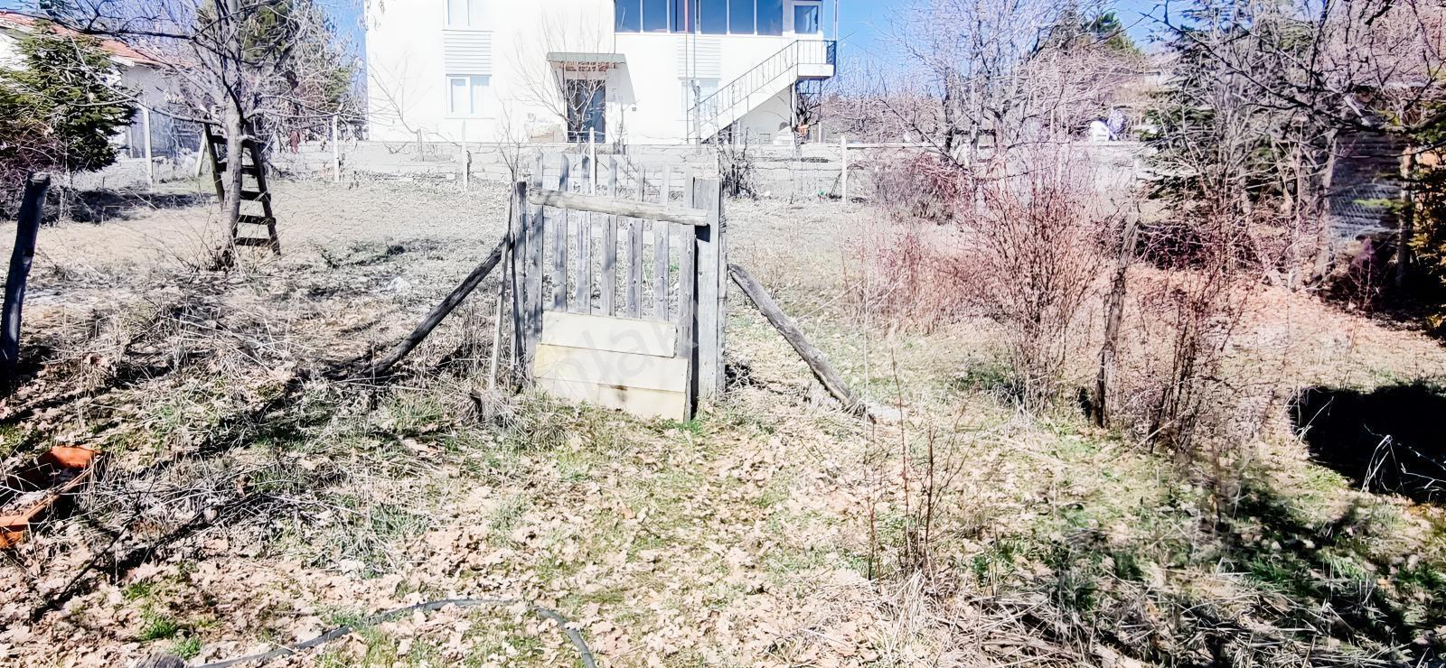 Keçiören Bağlum 0.40 Emsal -içinde Koyteyner Evi Olan- Villa Par - Görsel 5