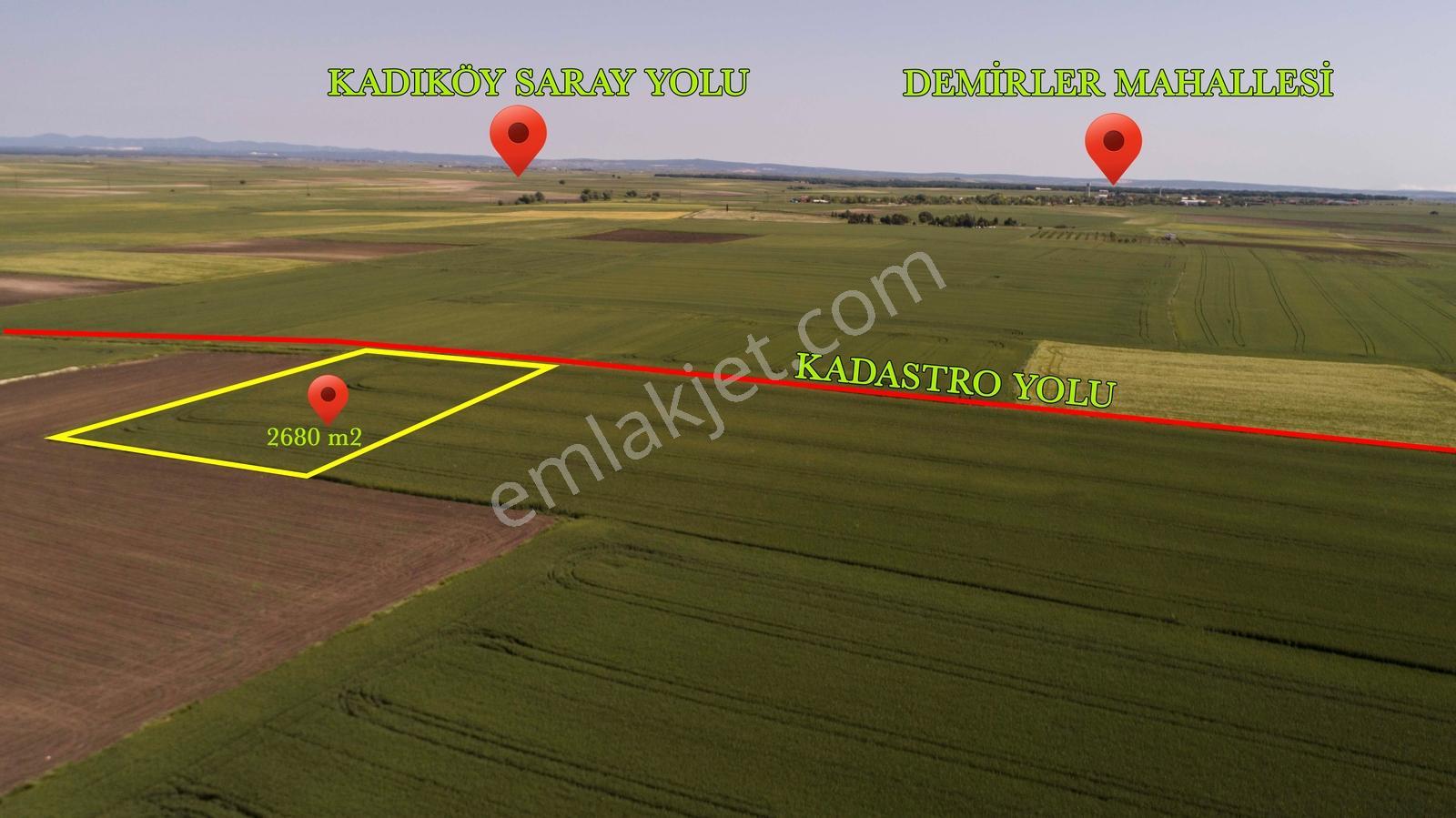 Saray Beyazköy Mahalesinde 2860 M2 Tek Tapu Tarla