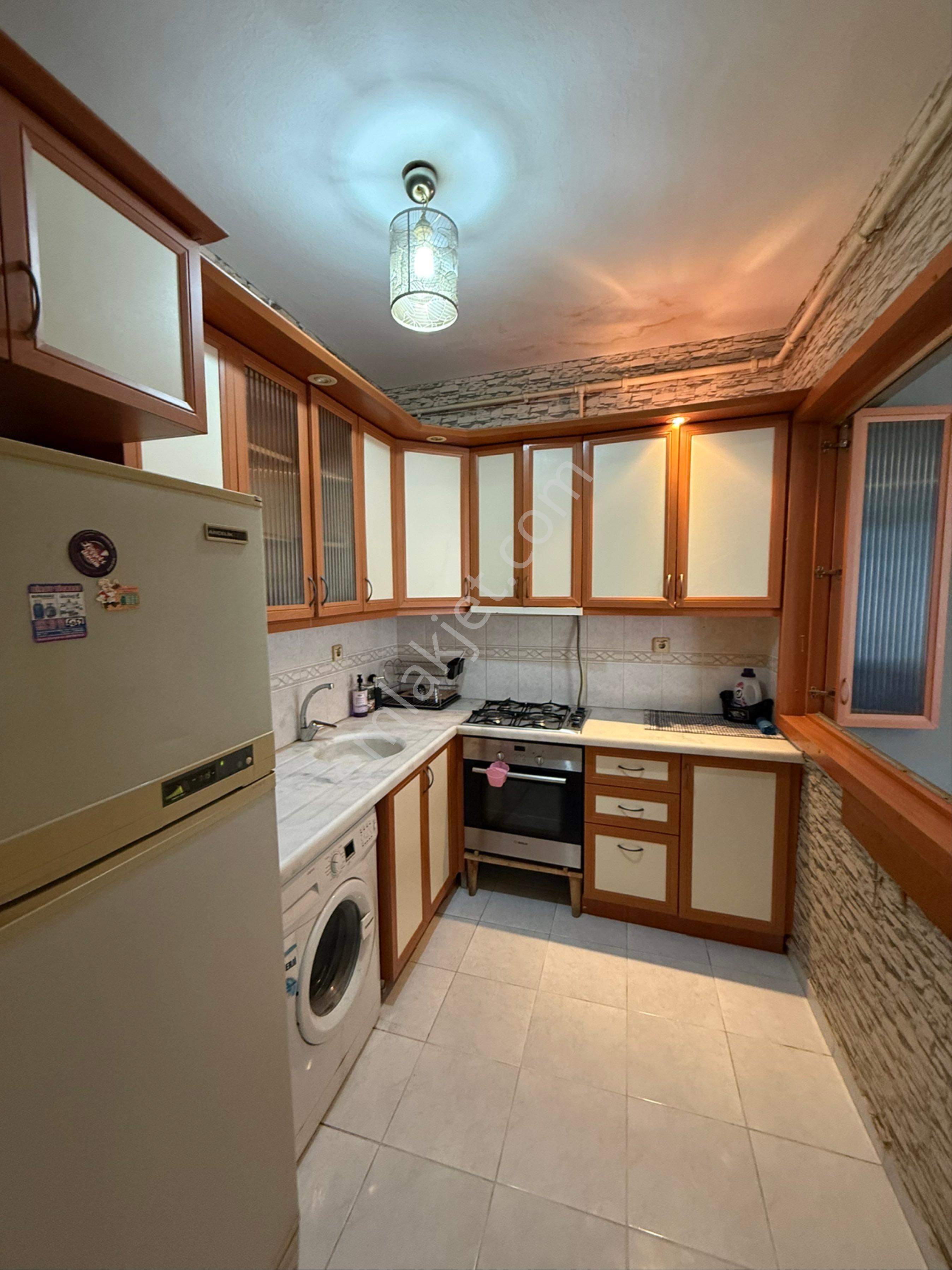 Ciftlik Mahallesinde İci Temiz Esyalı Kiralık Daire - Görsel 10