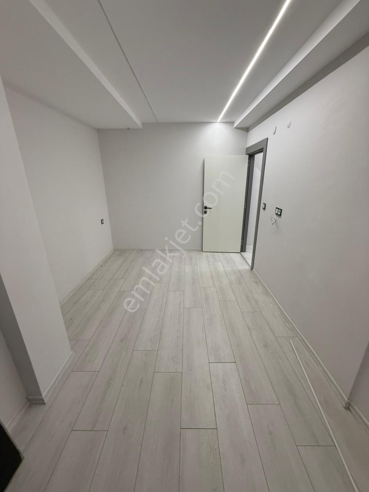 Fevzi Çakmakta Gerçek Yüksek Giriş Site İçi 1+1 - Görsel 7
