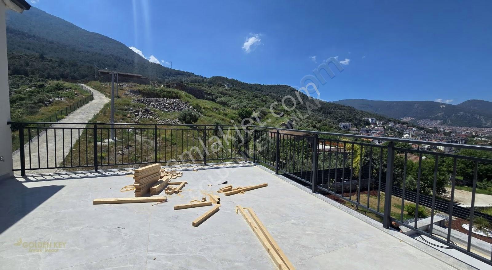 4+1 Lüks Müstakil Villa | Hamam Sauna Havuz Deniz Manzaralı - Görsel 14