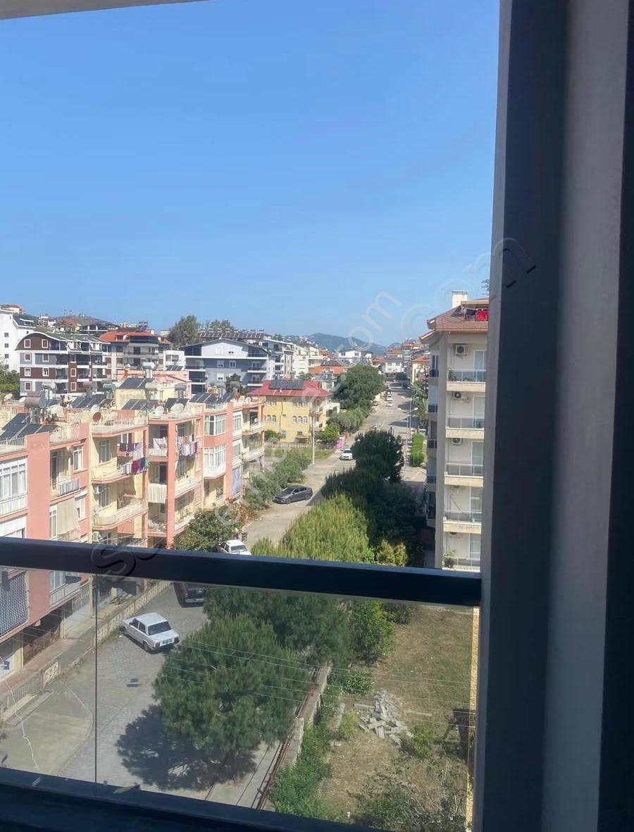 Pazarcı Mahallesinde Satılık Site İçerisinde 1+1 Eşyalı Daire - Görsel 5