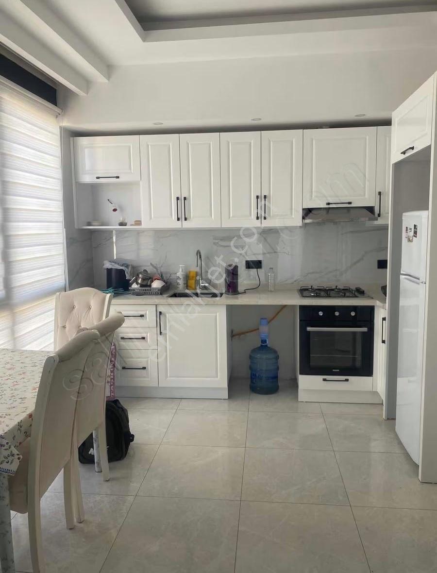 Pazarcı Mahallesinde Satılık Site İçerisinde 1+1 Eşyalı Daire - Görsel 3