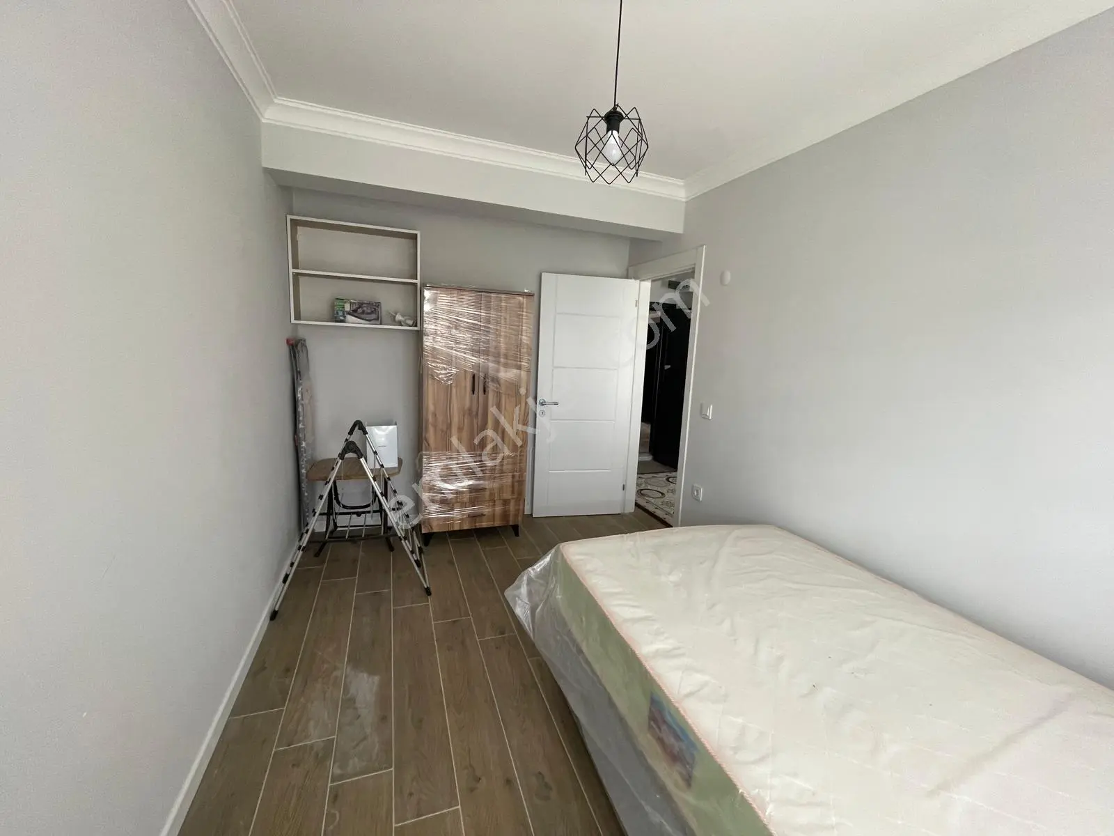 Serdivan Kemalpaşada Full Eşyalı 1+1 Kiralık Daire - Görsel 3
