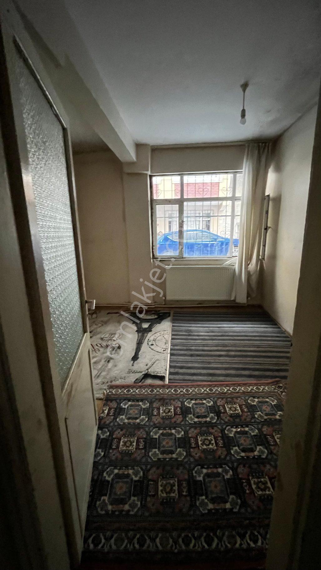 Birlik Mah Kiralık Düz Giriş 2+1 Kombili Petekli - Görsel 14