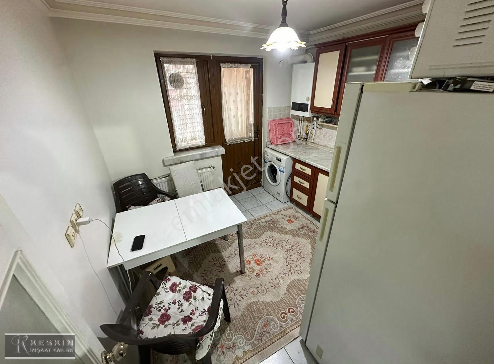 Acil Satılık Osmangazi Cadde Üzeri 1.kat 105m2 2+1 Satılık Daire