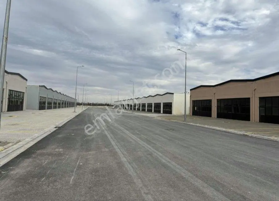 68 Bin Taksitle Resmi Tapu Devirli - Sanayi Dükkanı 200m2 - Görsel 5