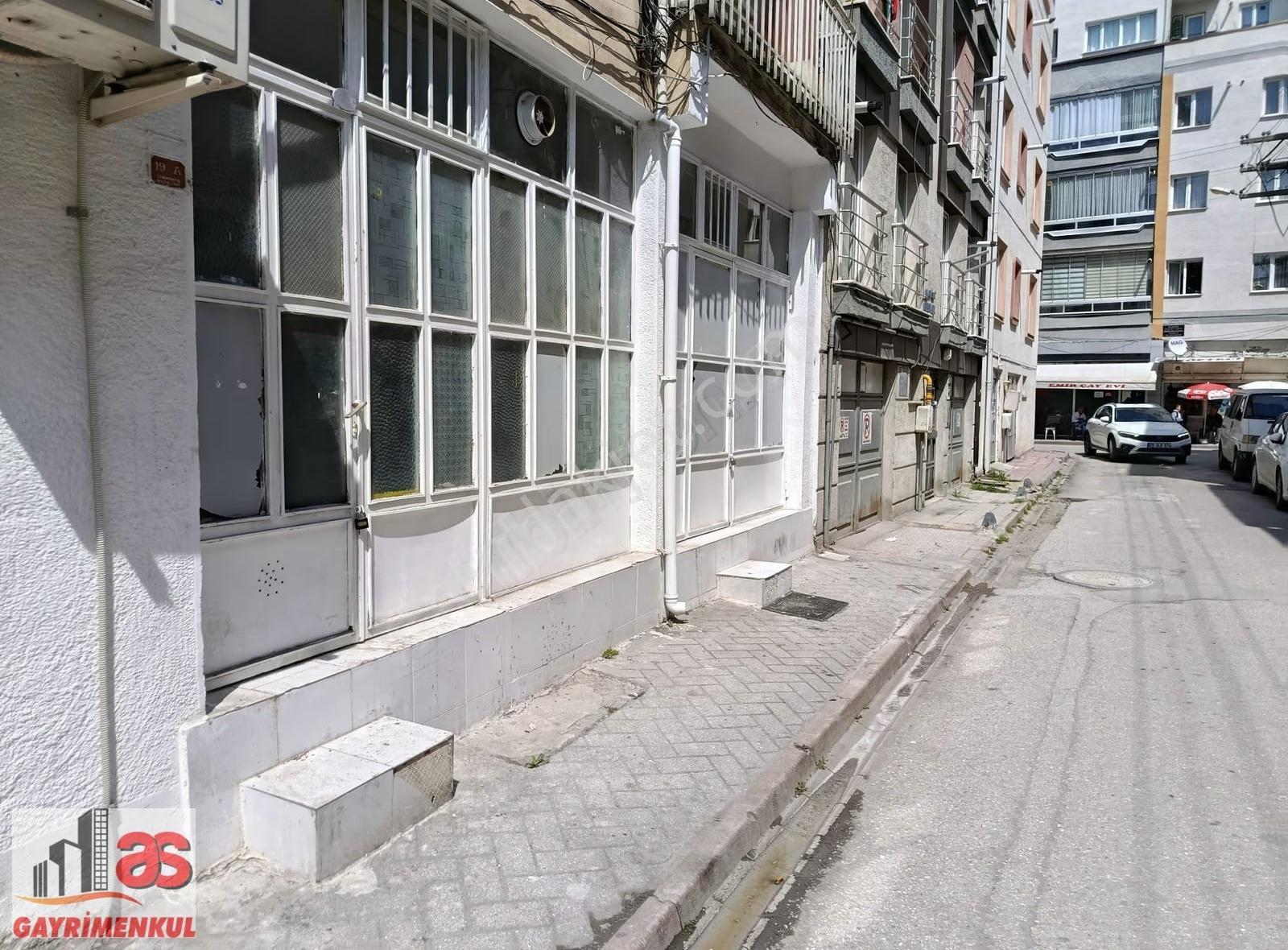 As Emlaktan Çarşı Merkezde Satılık 50 Metrekare Ticari İşyeri - Görsel 2