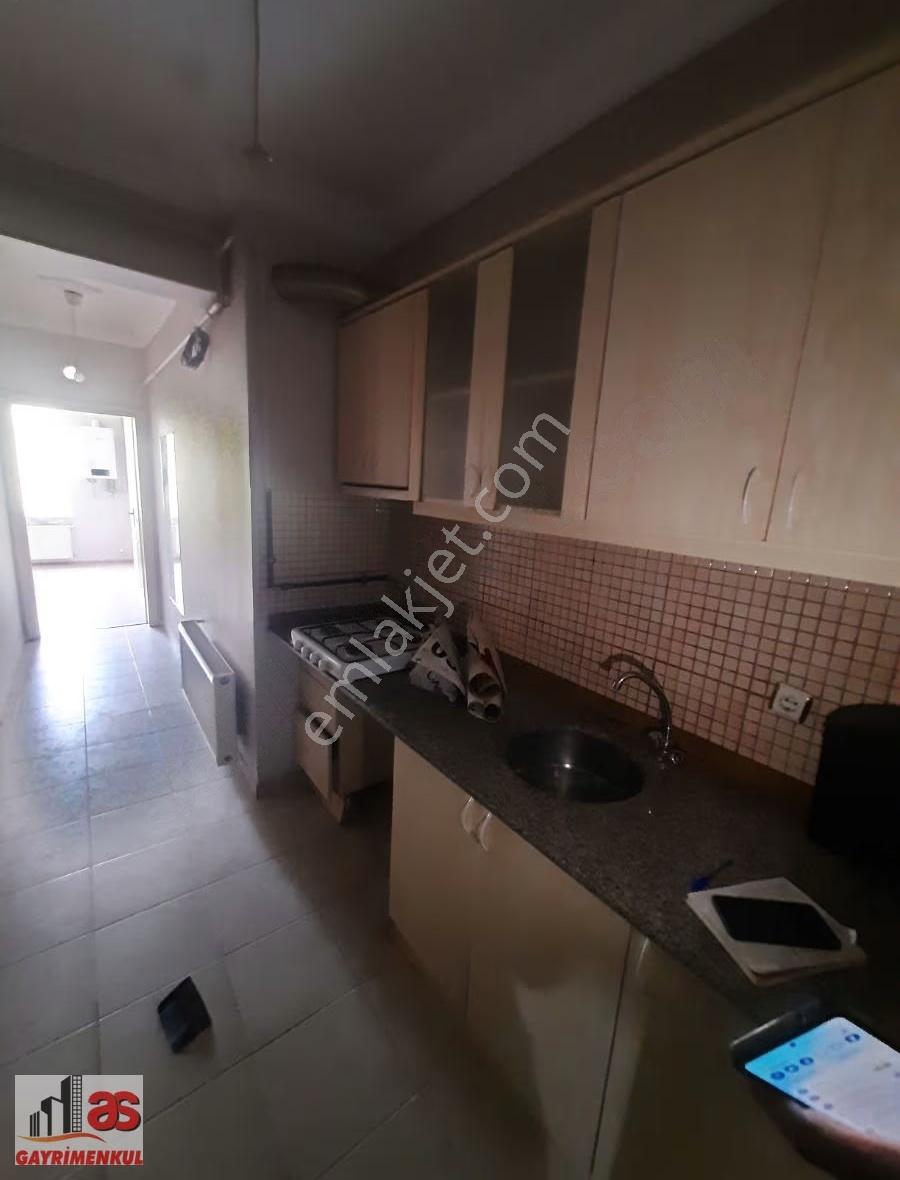 As Emlak'tan Yenibağlar Mh.kombili Balkonlu Kiralık 1+1 - Görsel 8