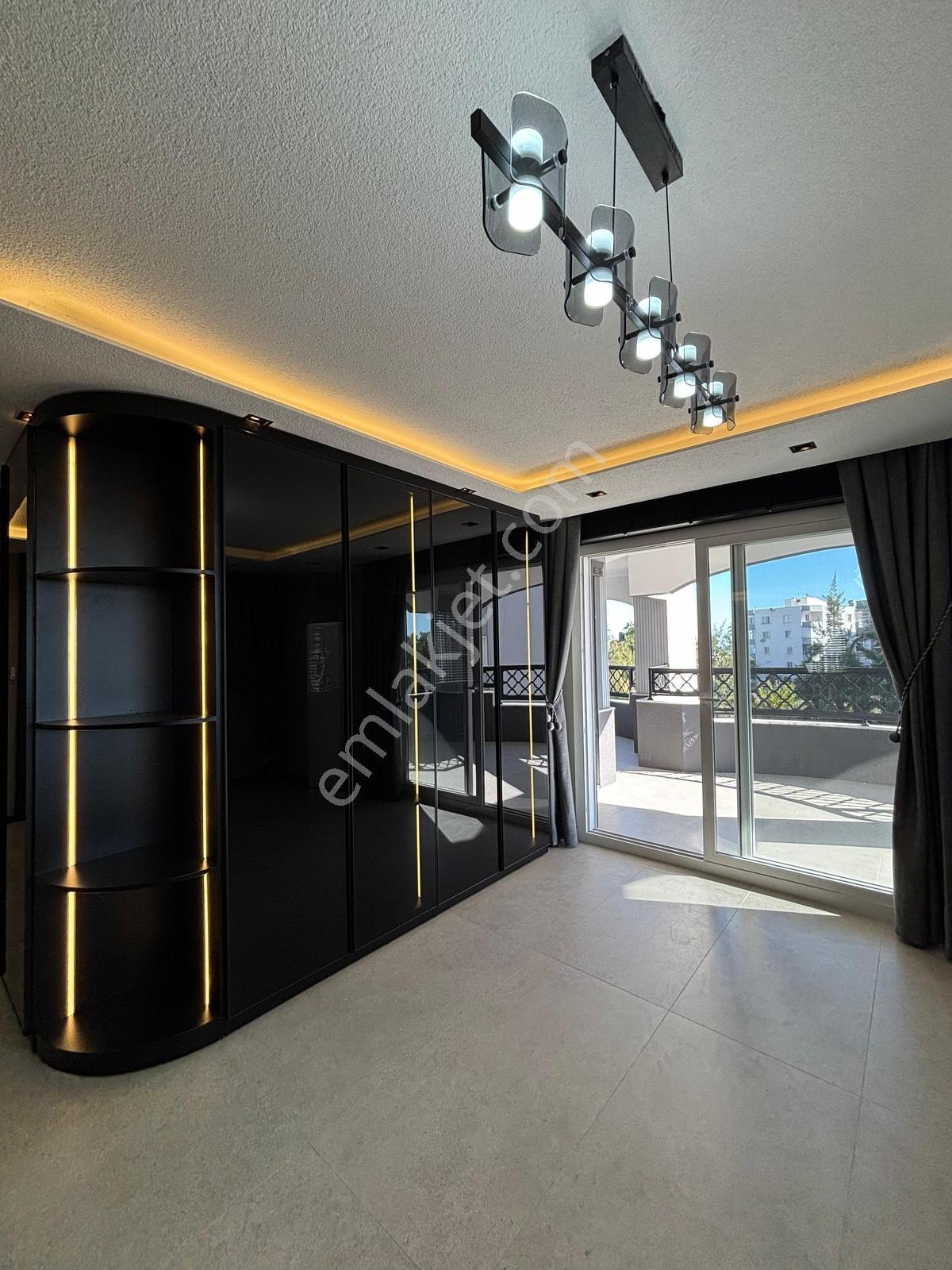 Adonis'te 280 M2 İçi Full Yenilenmiş Satılık Lüks Daire. - Görsel 3