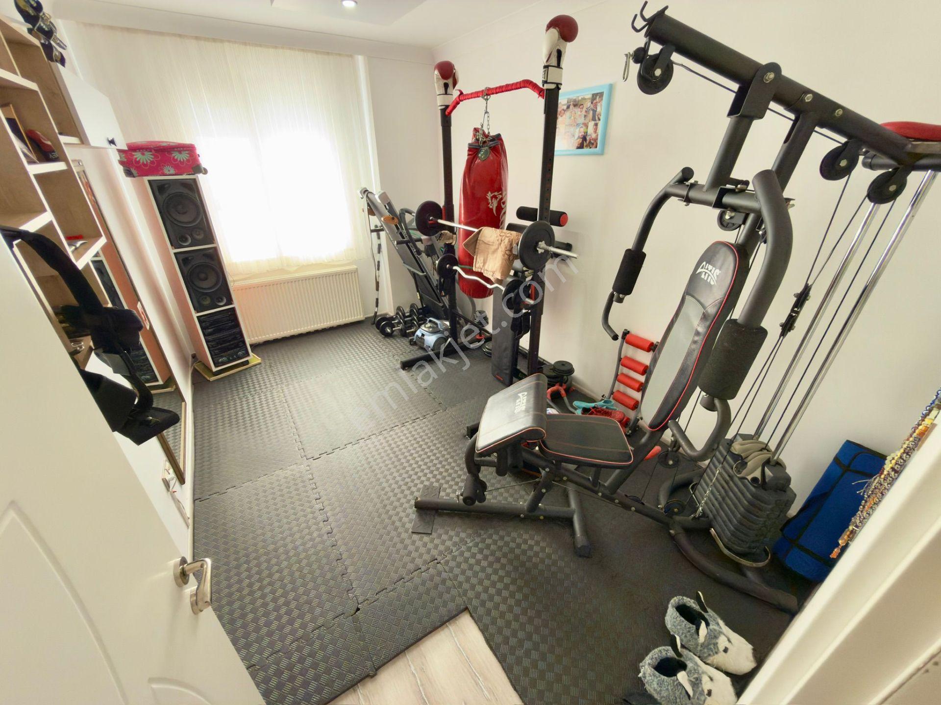 Yükselden Cennetayağında Manzaralı Eksiksiz Ultra Lüks 3+1 Satılık Daire - Görsel 14