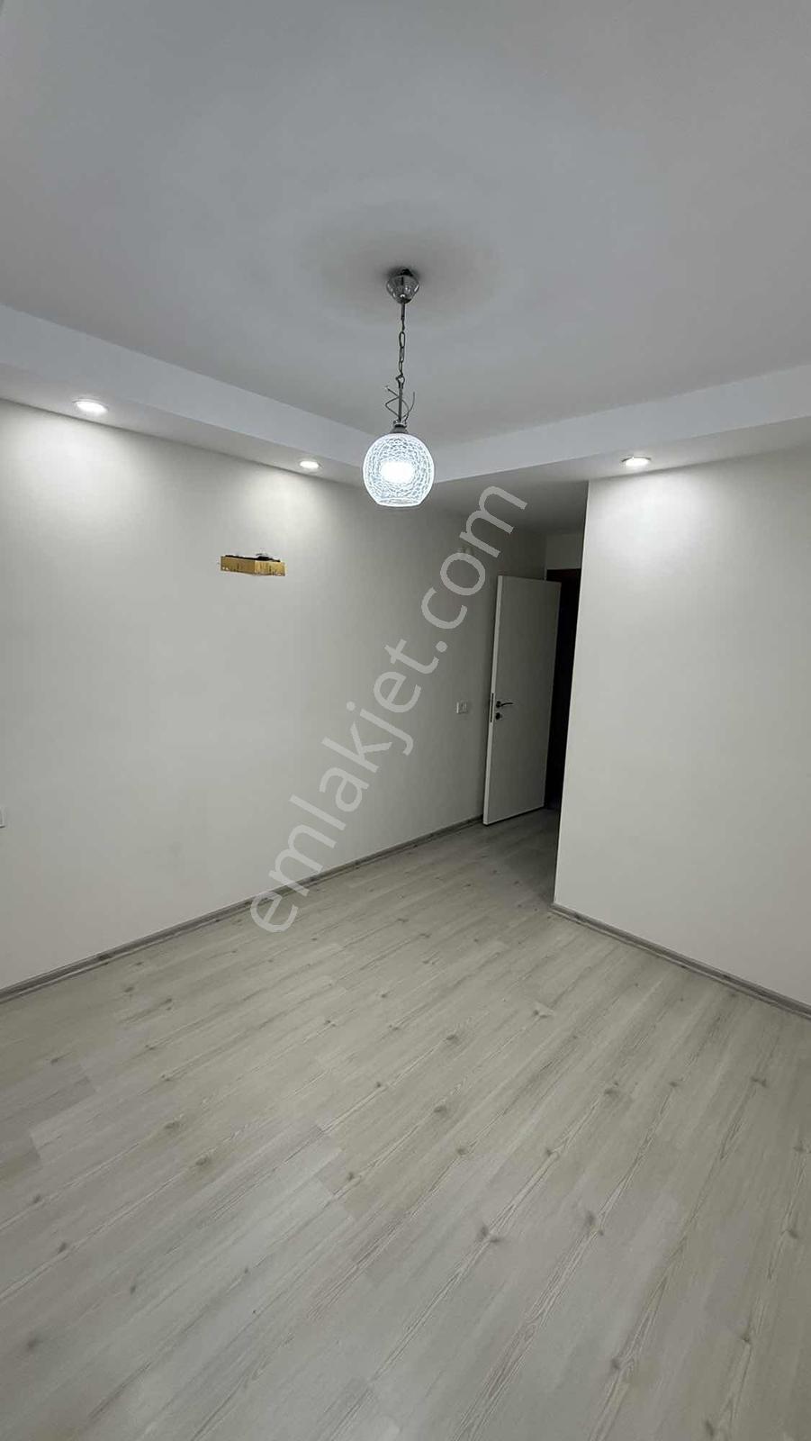 Oğuzlar Emlak'dan Antalya Demre Merkezde Kiralık 3+1 Daire - Görsel 13