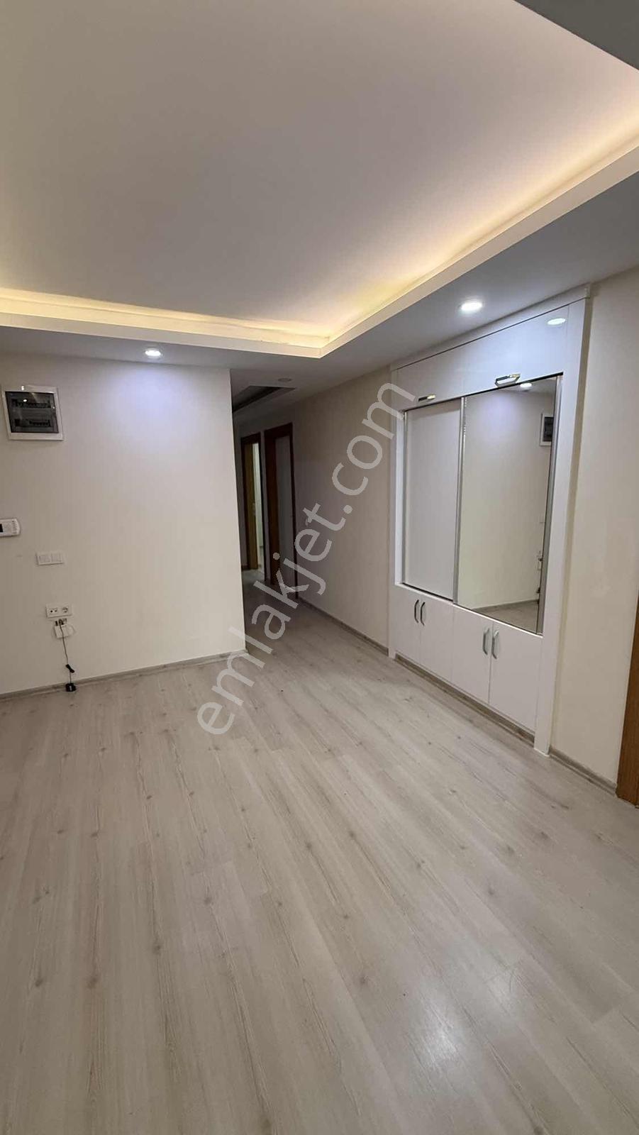 Oğuzlar Emlak'dan Antalya Demre Merkezde Kiralık 3+1 Daire - Görsel 7