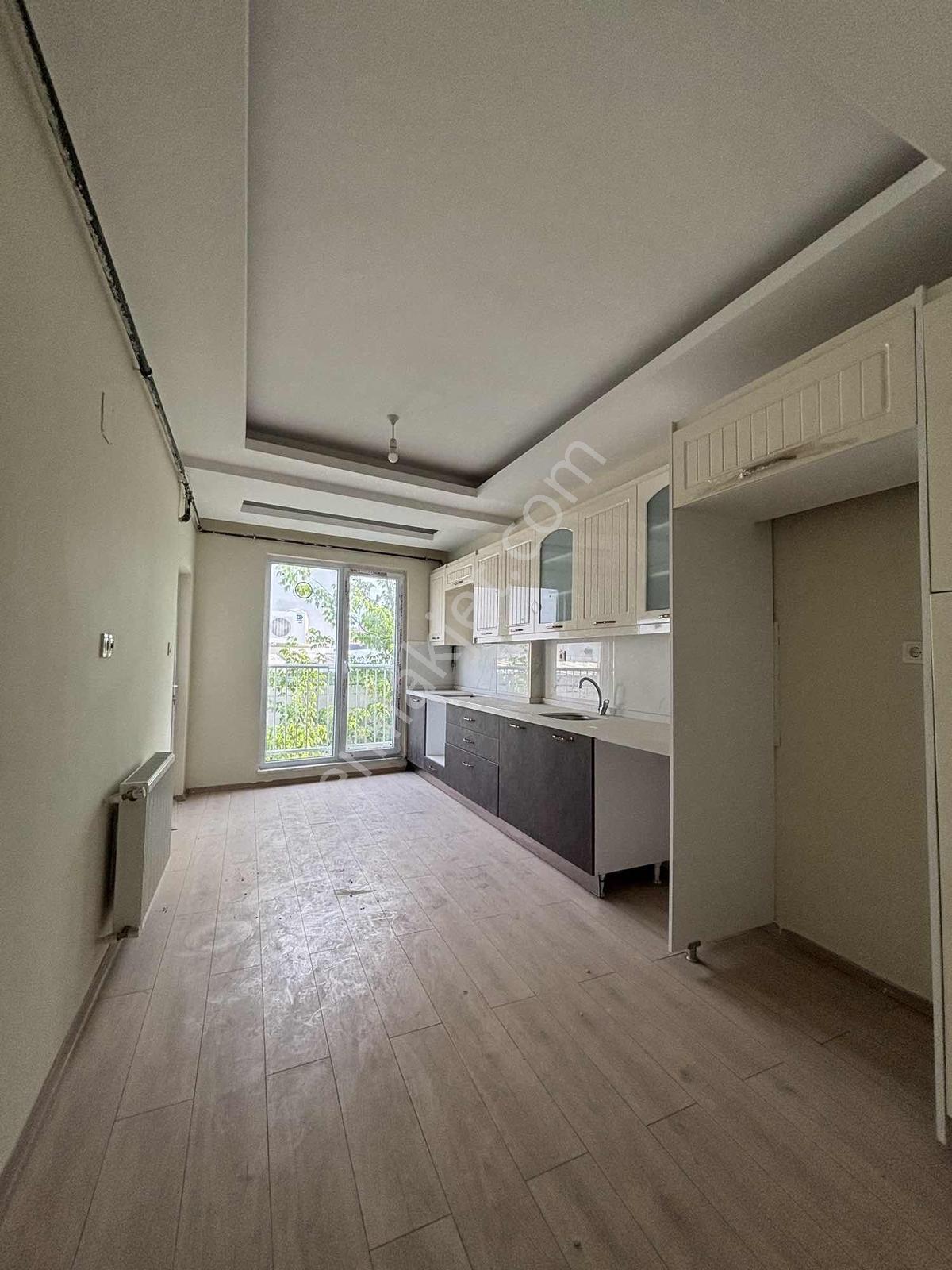 Çarşı Merkezde Sıfır Oturuma Hazır 5+1 230 M2 Dubleks Daire - Görsel 9
