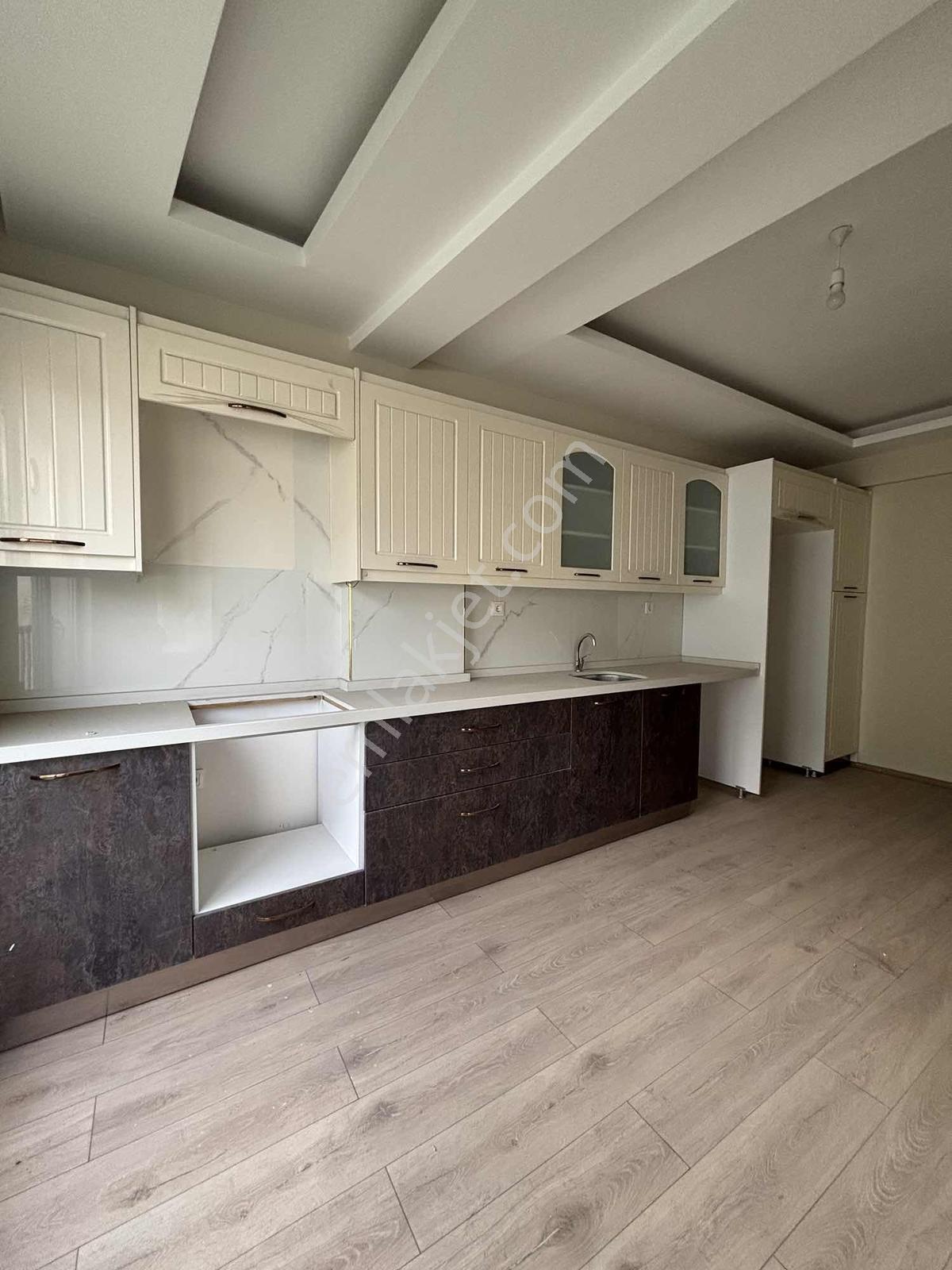 Çarşı Merkezde Sıfır Oturuma Hazır 5+1 230 M2 Dubleks Daire - Görsel 21