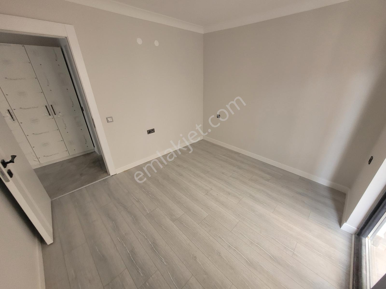 Şehrin Merkezinde Mükemmel Konum Full Yapılı Satılık 2+1 - Görsel 14