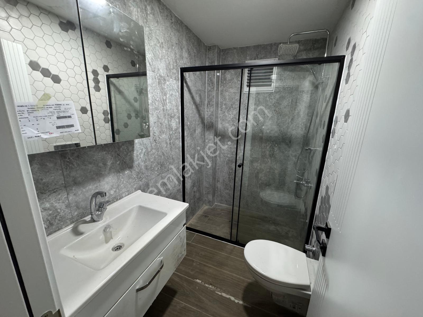 1+1 Lüks Yeni Eşyalı Mobilyalı Cam Balkonlu Yeniyurt'ta Kiralık - Görsel 2