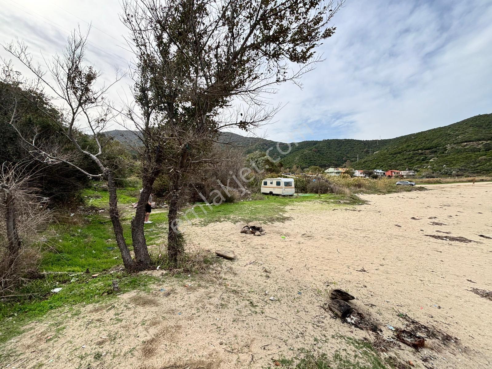 Ormanlı Köyü Manastır Koyunda Denize Sıfır Satılık 1698 M2 Arazi - Görsel 12